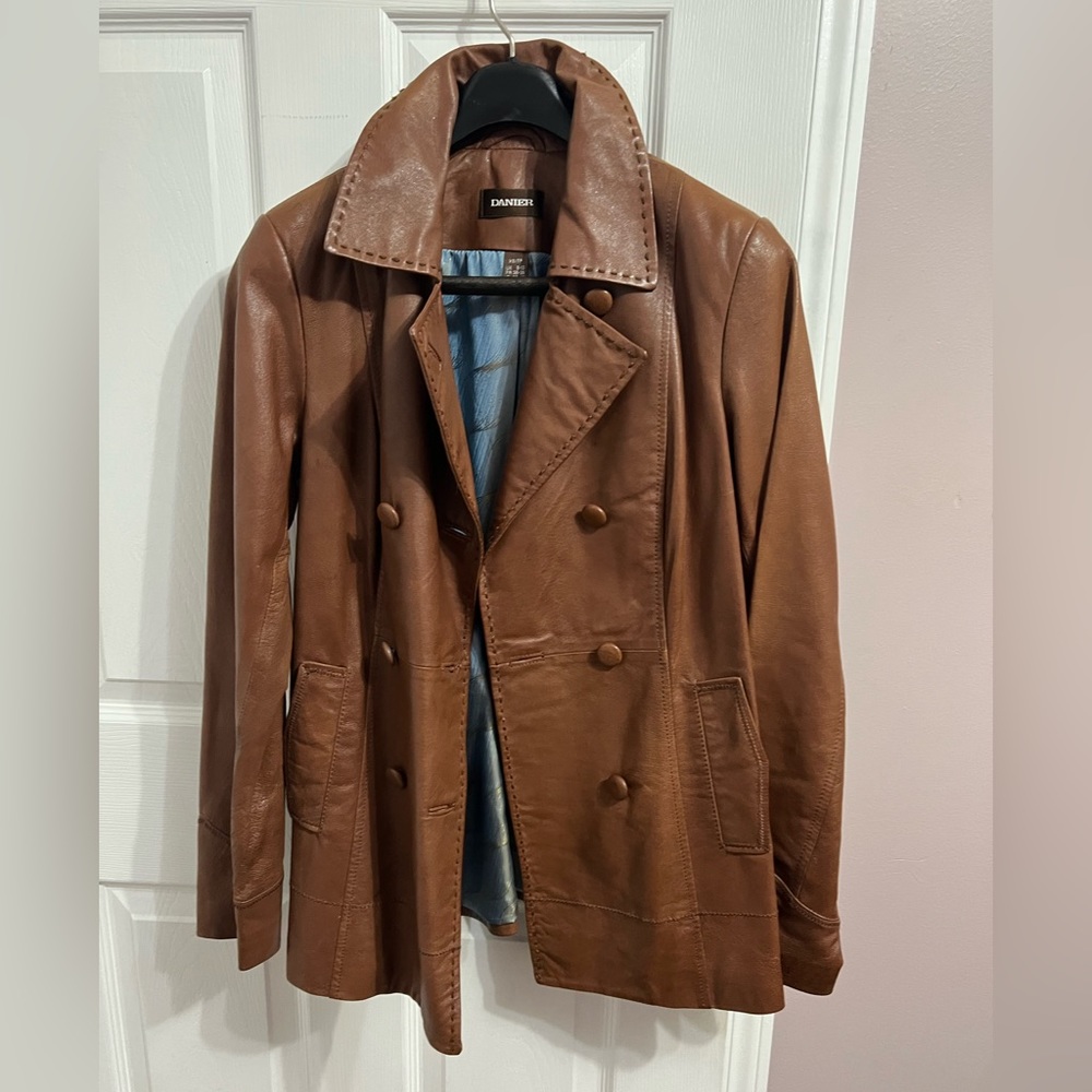Stunning Brown leather Danier jacket